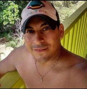 Meet your Posher, Jonathan